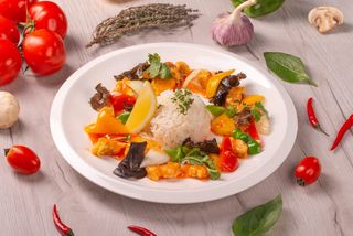 Рыба в кисло-сладком соусе (330 гр.)