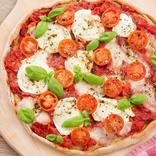 Pizza Caprese