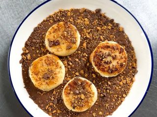 Сирники солодкі з шоколадом та горіхами (285г)