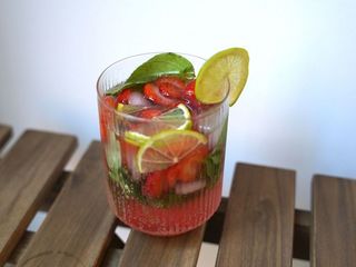 Strawberry lemonade