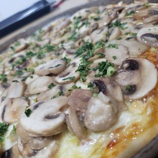 Pizza Champiñones Grande (33 cm.)