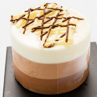 Semifrio Tres Chocolates (Negro, Con Leche Y Blanco)