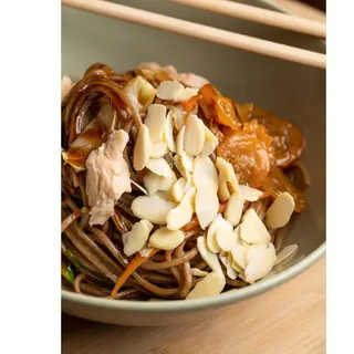 Yakisoba Black 