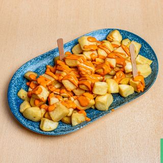 Patatas bravas