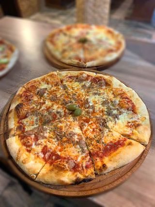 Pizza Tuna