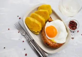 Alheira de Mirandela com Ovo