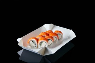 Рол Філадельфія з лососем (240г)