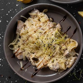 Паста Тальятелле з куркою та грибами (270г)