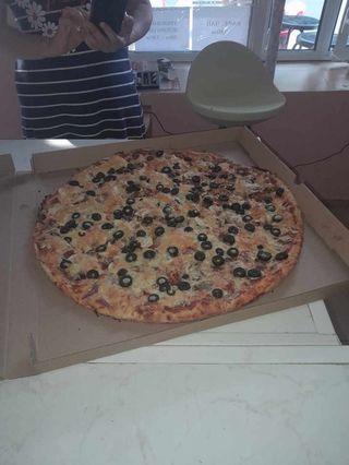 Пица Капричоза 