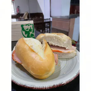 Bocadillo De Lomo
