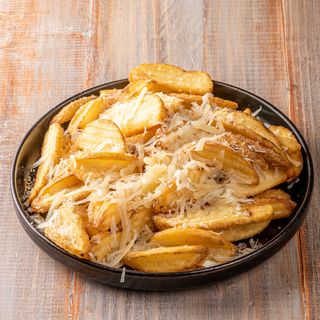 Cartofi Crispers cu branza dura maturata (parmezan)