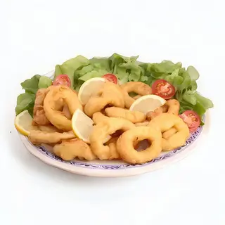 Calamares Fritos Con Ensalada