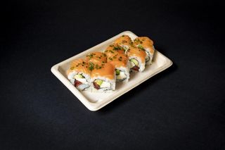 Mozzarella uramaki