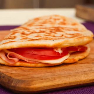 Piadina cu sunca