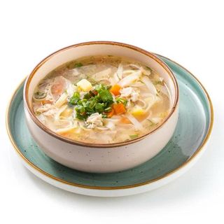 Суп лапша с курицей