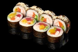 Рол Фірмовий футо рол (8шт/240г)