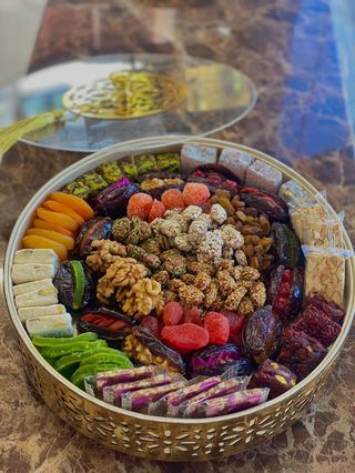 Coffret Traditionnel De Luxe Dattes Et Fakia 1.5kilo