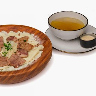 Казакша ЕТ из говядины с сорпой и жидким куртом