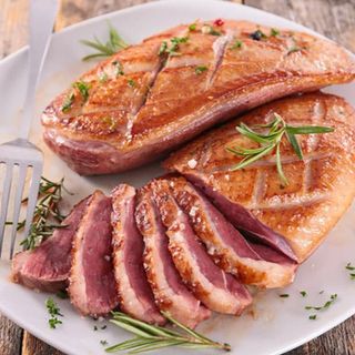 Magret De Pato Poco Hecho 