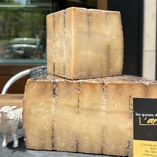 Oveja ajo negro - 220gr Aprox