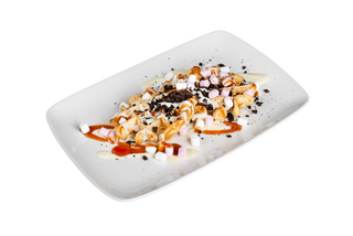 Gofre 19: Chocolate blanco, crujiente de chocolate, nocciola y nubes