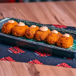 Croquetas de Chicharrones