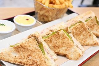 Menú Sandwich Brooklyn