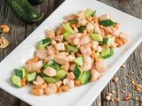 Курица с индийским орехом