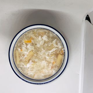 Zuppa di granchio e asparagi