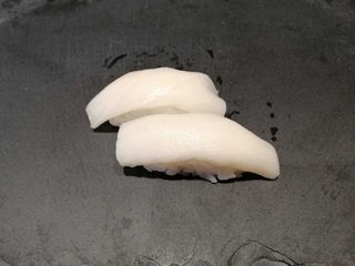 Nigiri Pez Mantequilla (2 Uds.)