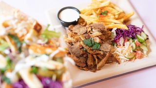 Talerz rodzinny (4os. +4 x cola 200ml)