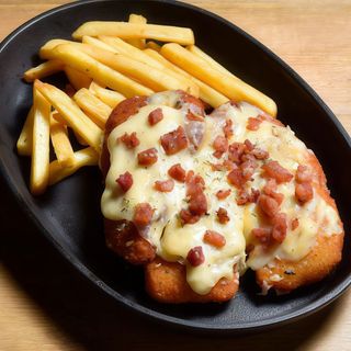 Milanesa Carbonara