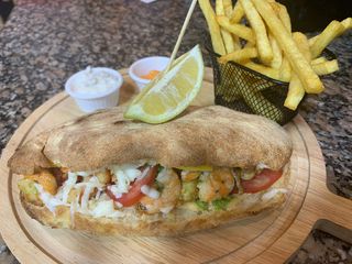 Bocadillo Fruit De Mer