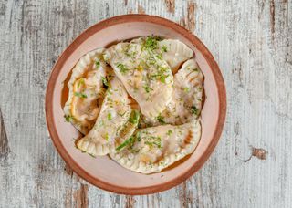 Վարենիկներ Կաղամբով