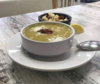 Сочевичний суп