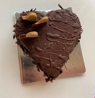 Torta u obliku srca 1 kg