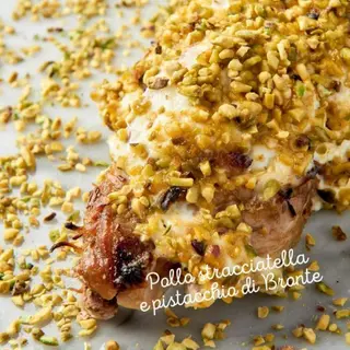 Mezzo Pollo Stracc & Pistacchio