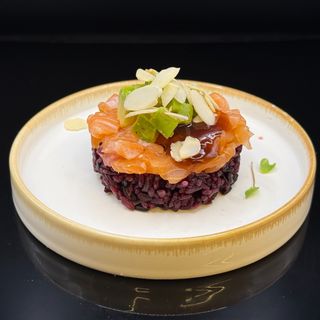 115.Chirashi black salmon