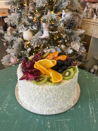 15 ნაჭრიანი სეზონური ხილის ტორტი