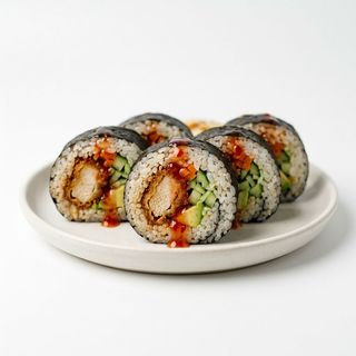 Futomaki z kurczakiem w panierce
