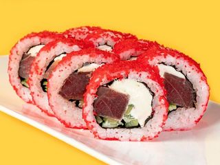 Каліфорнія з тунцем (325g)