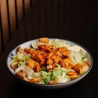 Ensalada Con Pollo
