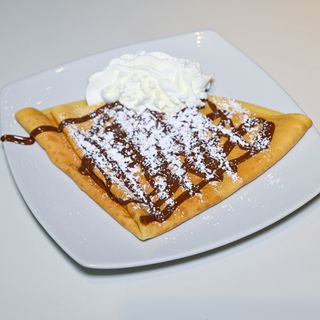 4 - Nutella, Baileys, panna e zucchero a velo