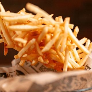 Patatas con salsa roquefort