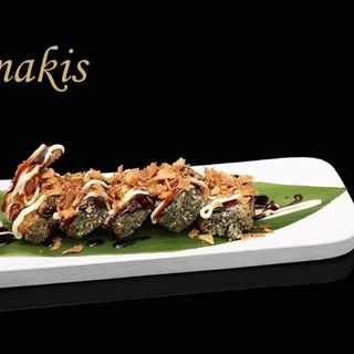 131 Tempura maki de salmon  surimi aguacate de queso