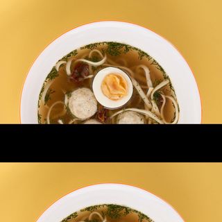 Панський бульйон з мітболами