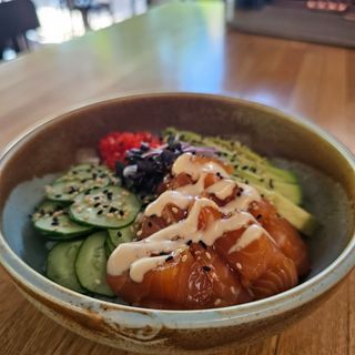 Поке Сашими сьомга