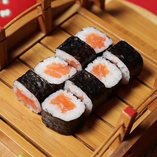 Մակի Սաղմոն