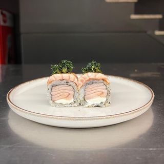 3) Uramaki de salmão filadelfia supremo braseado crispy (4 pçs)