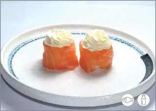 Gunkan salmone con Philadelphia - 2 pezzi